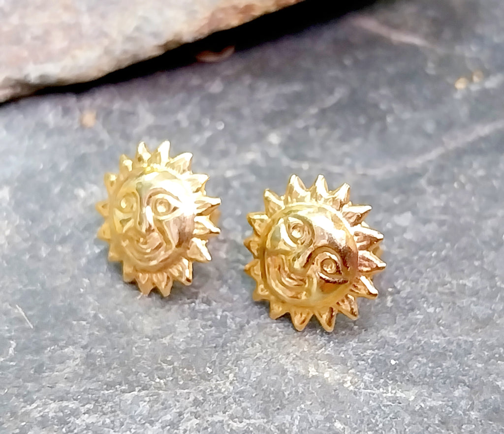 9ct Gold SUN Face NECKLACE and EARRINGS Matching Set