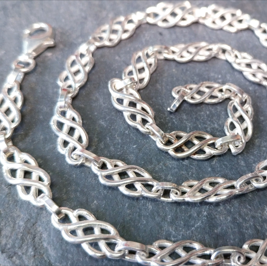 Chunky STERLING SILVER Celtic Knot Link Chain Necklace - 18" Long - 22g