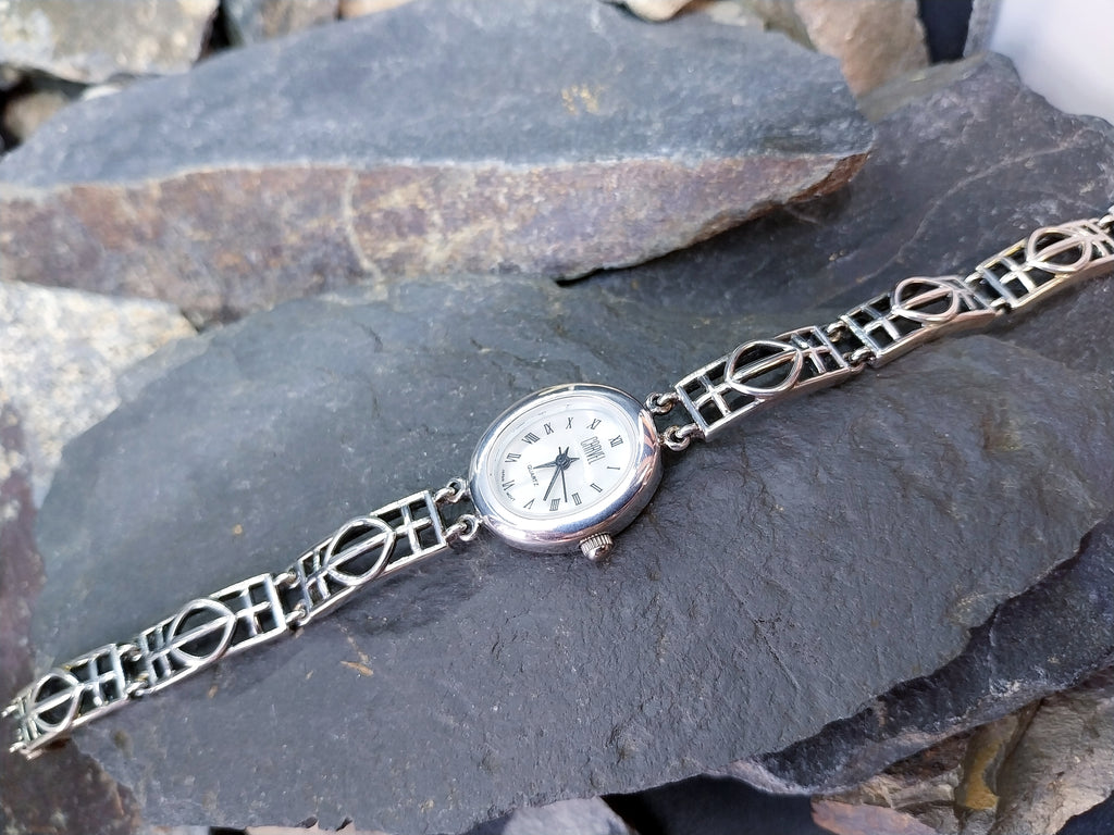 Vintage Sterling Silver Carvel WATCH - Celtic bracelet Strap 18cm - 29.6g