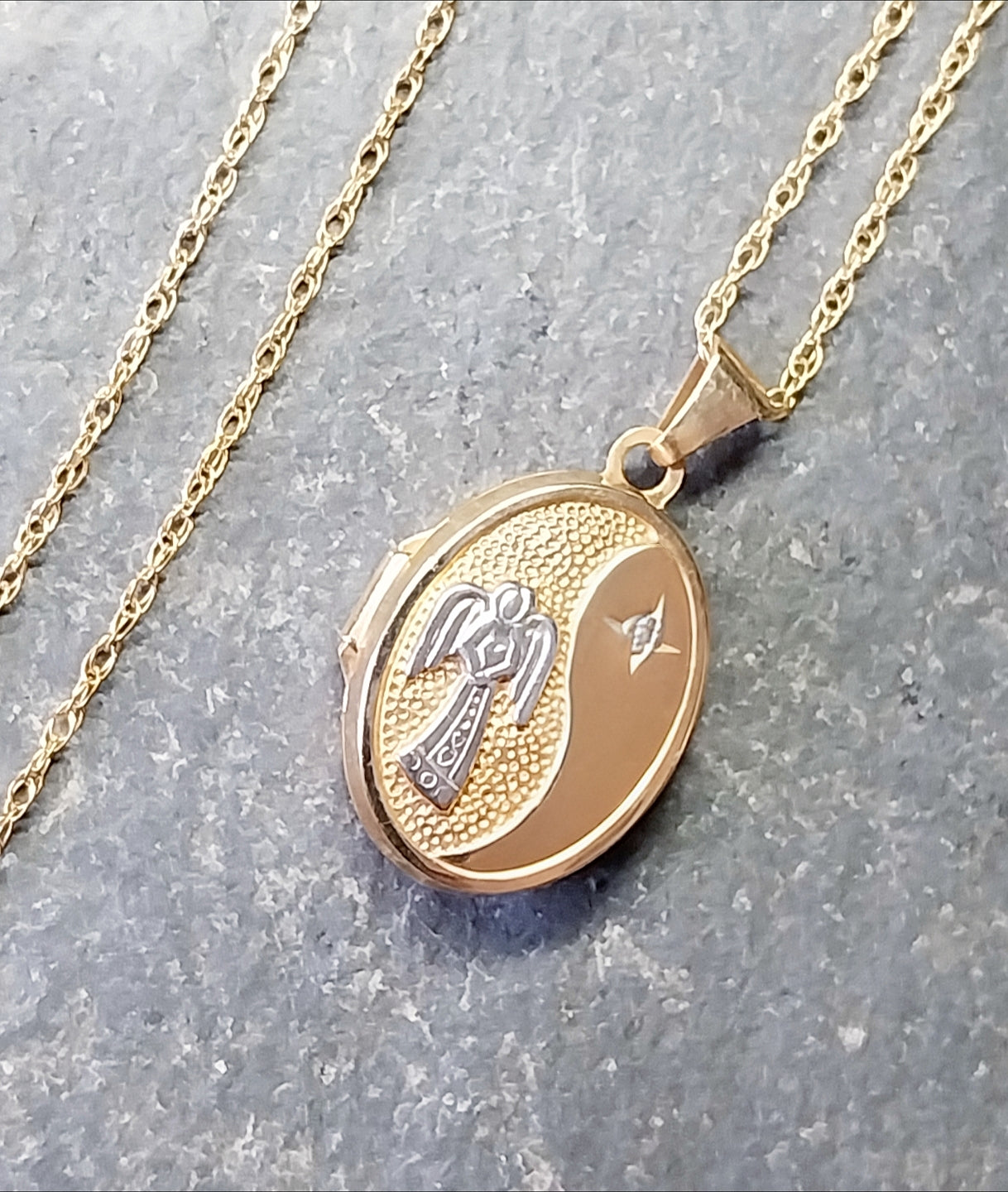 9ct Gold Pendant Locket Guardian Angel w/ Inscription on 18" chain Boxed
