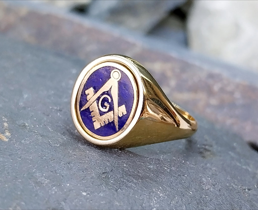 9ct GOLD MASONIC Swivel RING - Blue Enamel Spinner - uk size S (us 9) - 6.9g