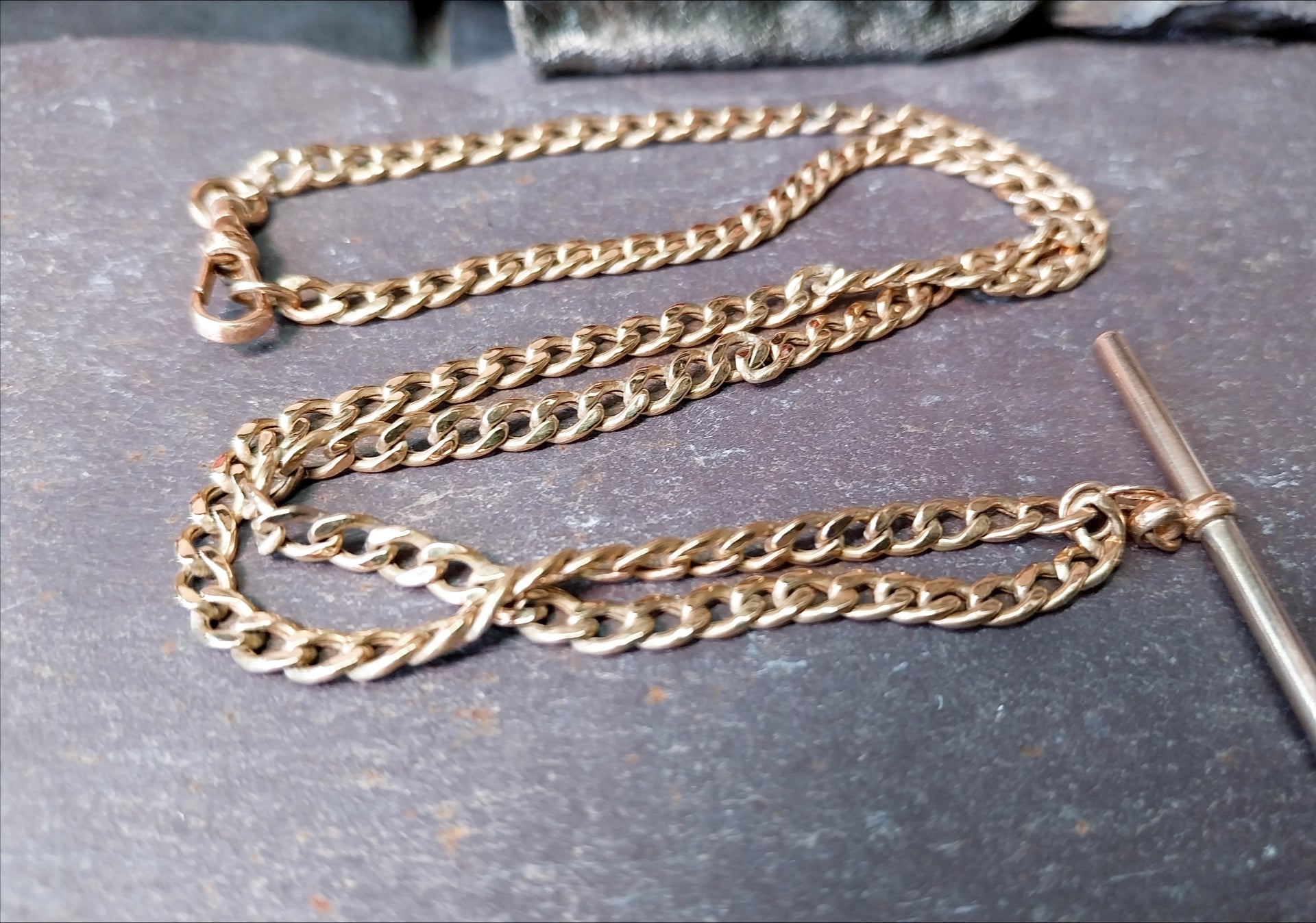 Vintage 9ct Gold CURB T-BAR Chain Necklace with Dog Clip  19" - 8.1g