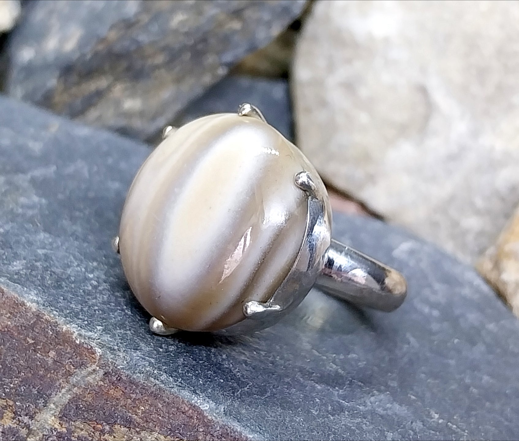 Vintage Large SILVER BANDED AGATE Ring - Size uk P (us.5 7) - 9.3g