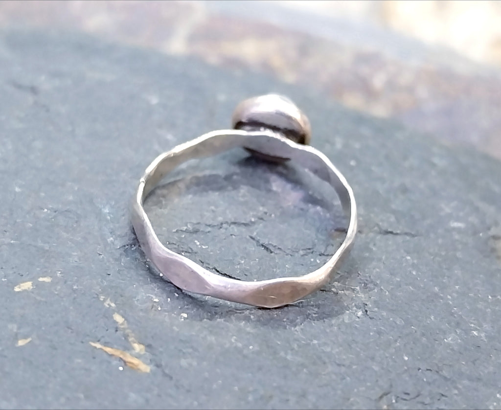 Vintage Small SILVER BANDED AGATE Ring - Size uk M (5.5) - 1g