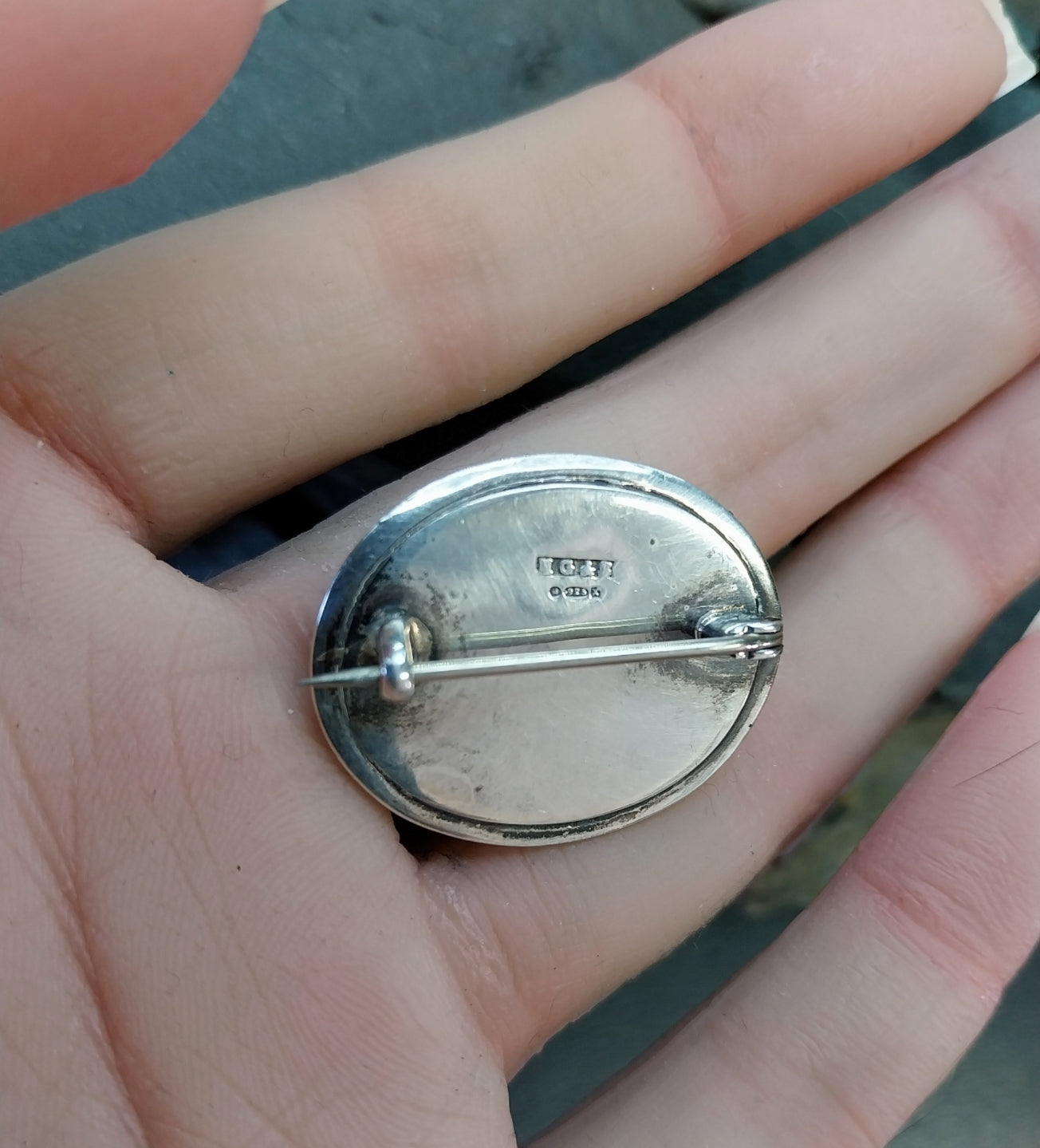 Vintage Sterling Silver Connemara Marble Brooch - 5.9g
