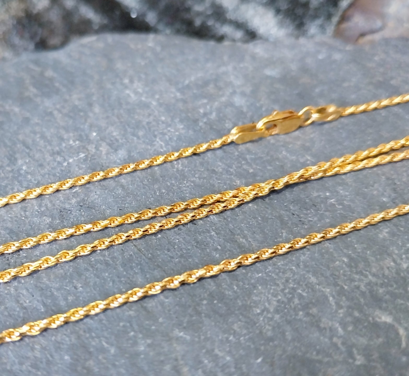 Vintage 9ct GOLD Twisted Rope Chain Necklace, 18" - 3.2g