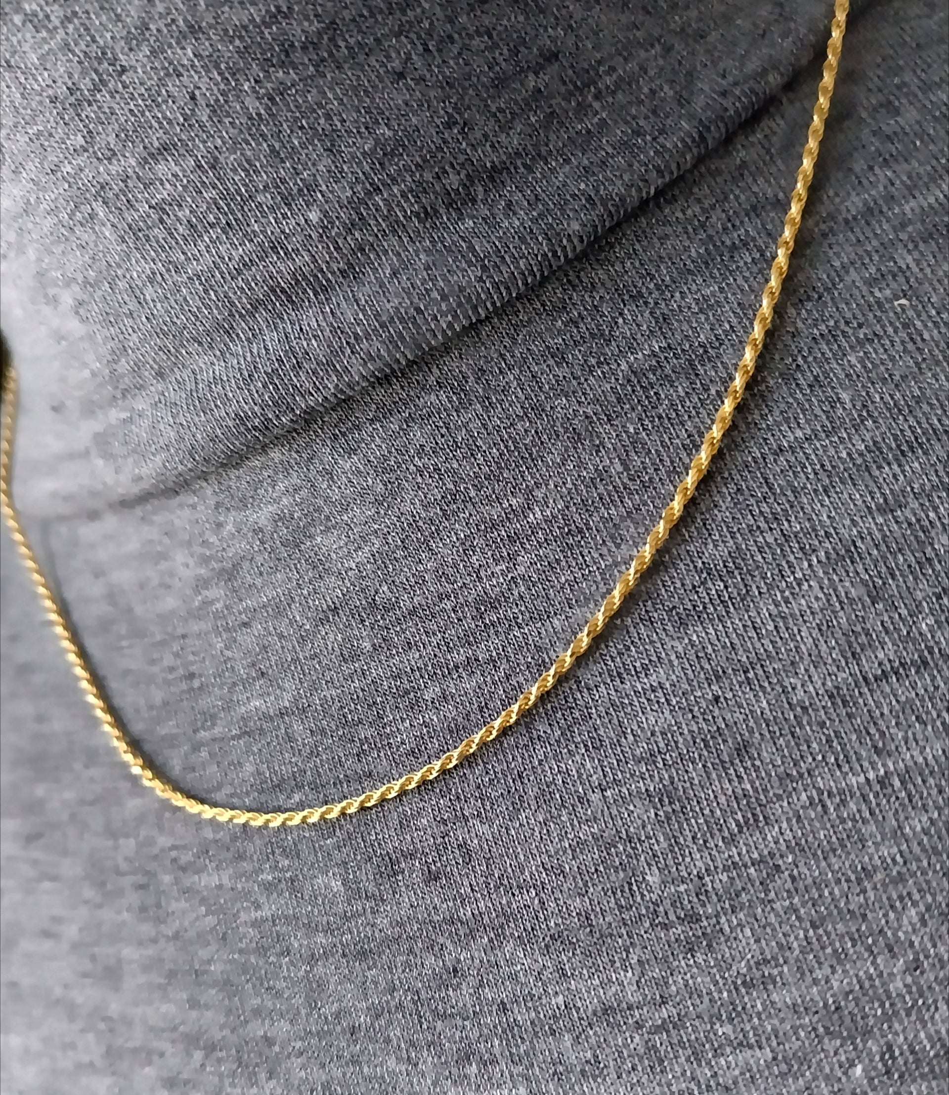 Vintage 9ct GOLD Twisted Rope Chain Necklace, 18" - 3.2g