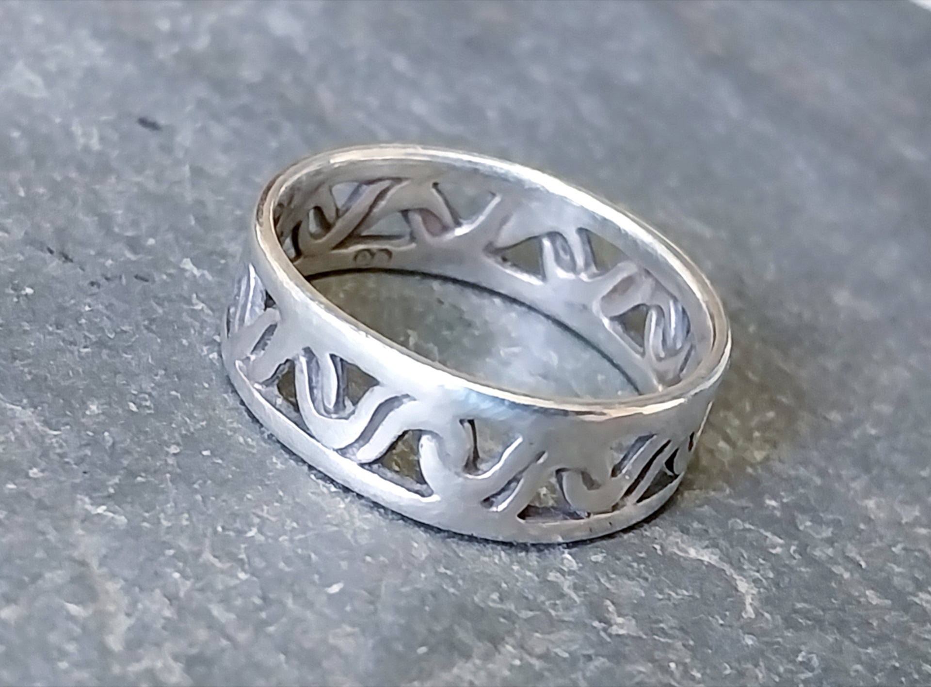 Sterling Silver Wave RING - 925 Sterling Silver - Size uk Q ( 8) 2.9g