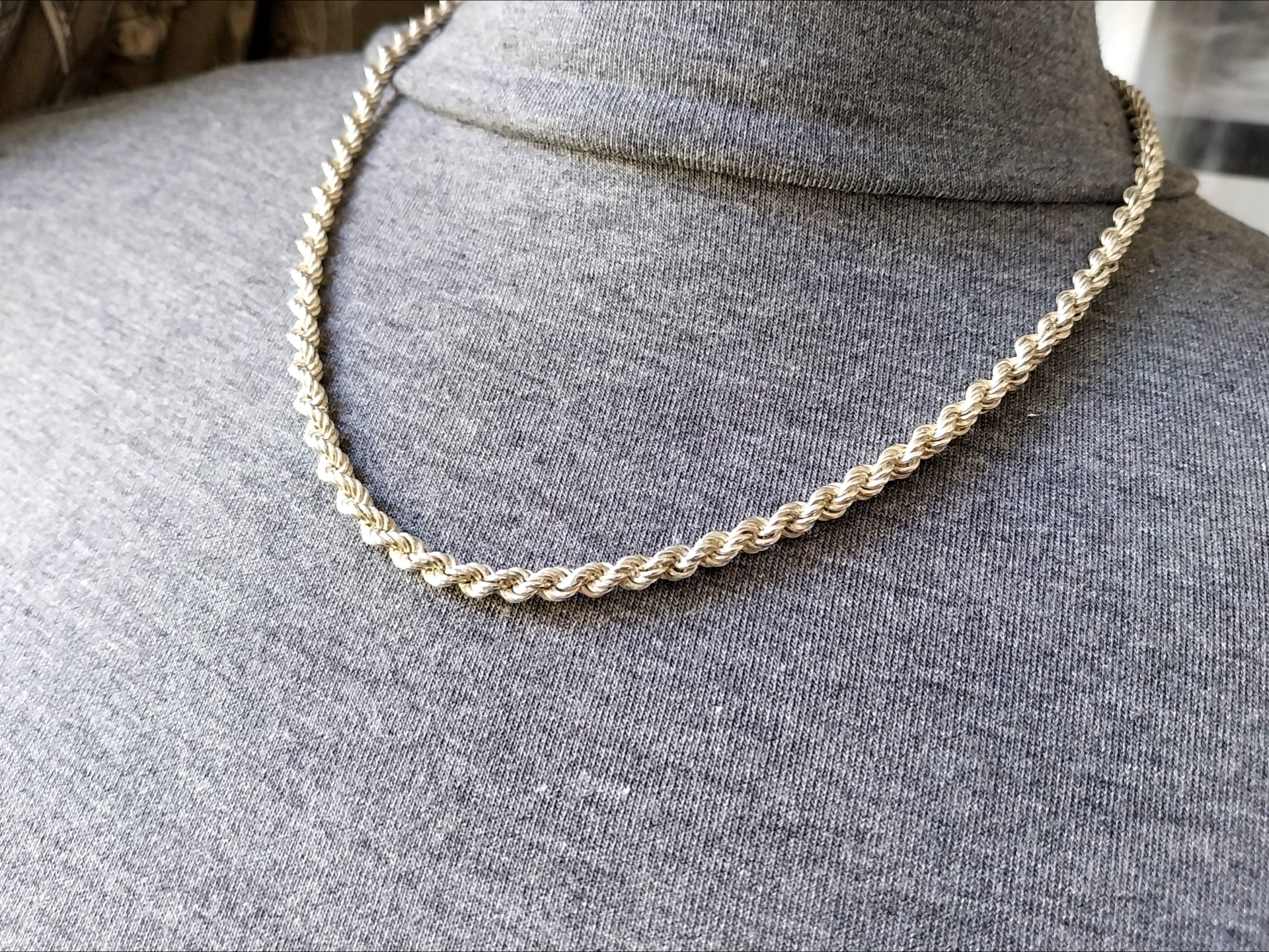 STERLING SILVER Graduated Rope Chain Necklace - 20" Long - 16.6g