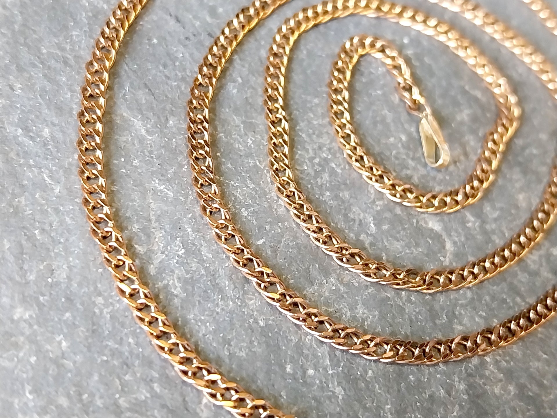 Vintage 9ct Rose GOLD Chain Necklace - CURB Link - 18" - 2.9g