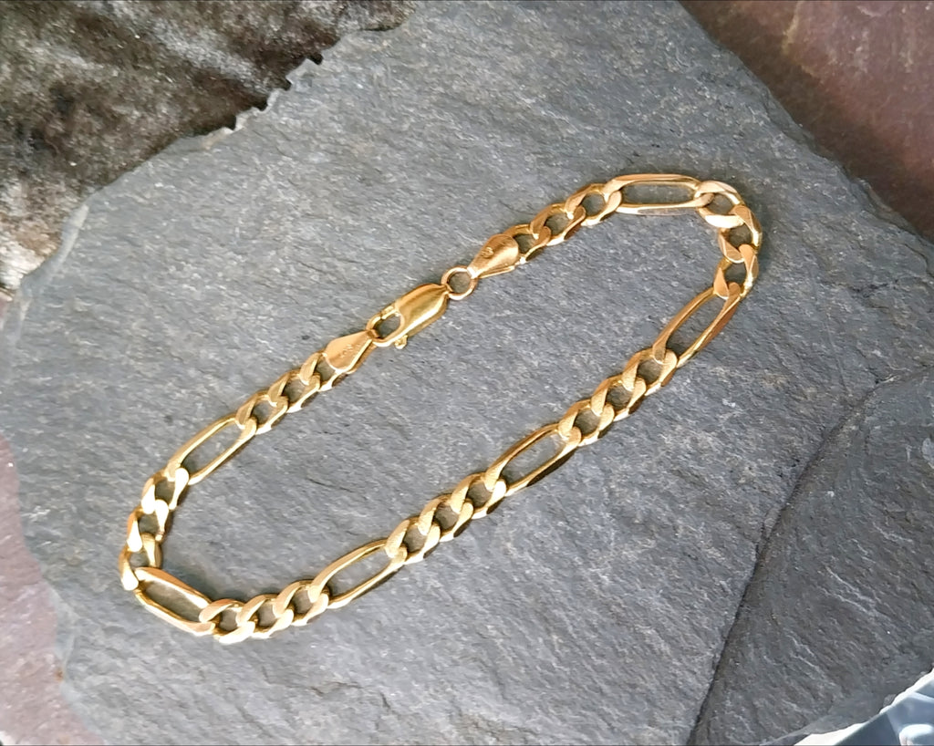 9ct GOLD CURB LINK Bracelet length 21.5cm, 6mm wide - 9g