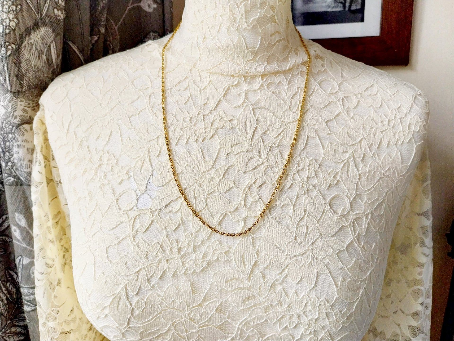 Vintage 9ct GOLD Twisted Rope Chain Necklace, 24" - 2.5g