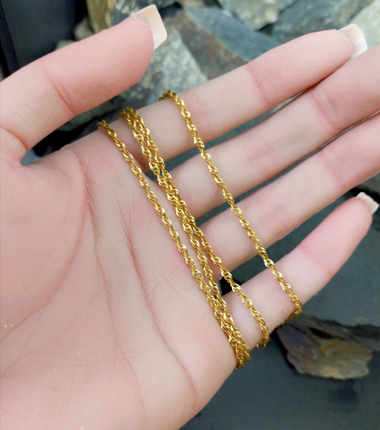 Vintage 9ct GOLD Twisted Rope Chain Necklace, 24" - 2.5g