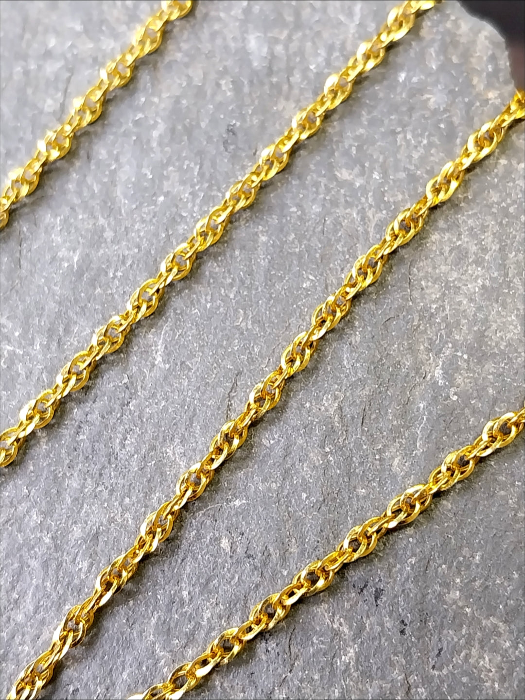 Vintage 9ct GOLD Twisted Rope Chain Necklace, 24" - 2.5g