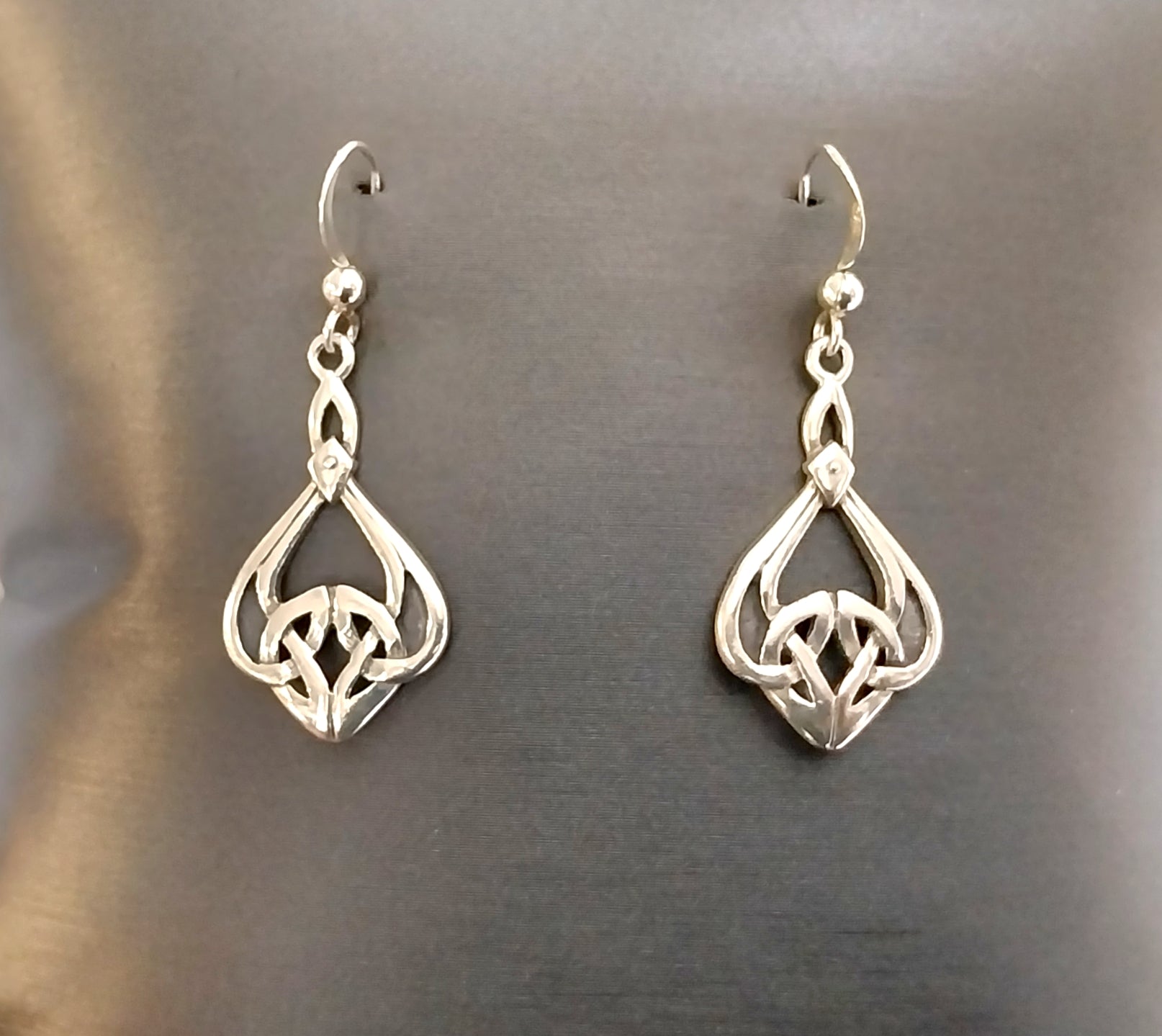 Celtic Knot Sterling Silver Dangle Earrings - 3.6g