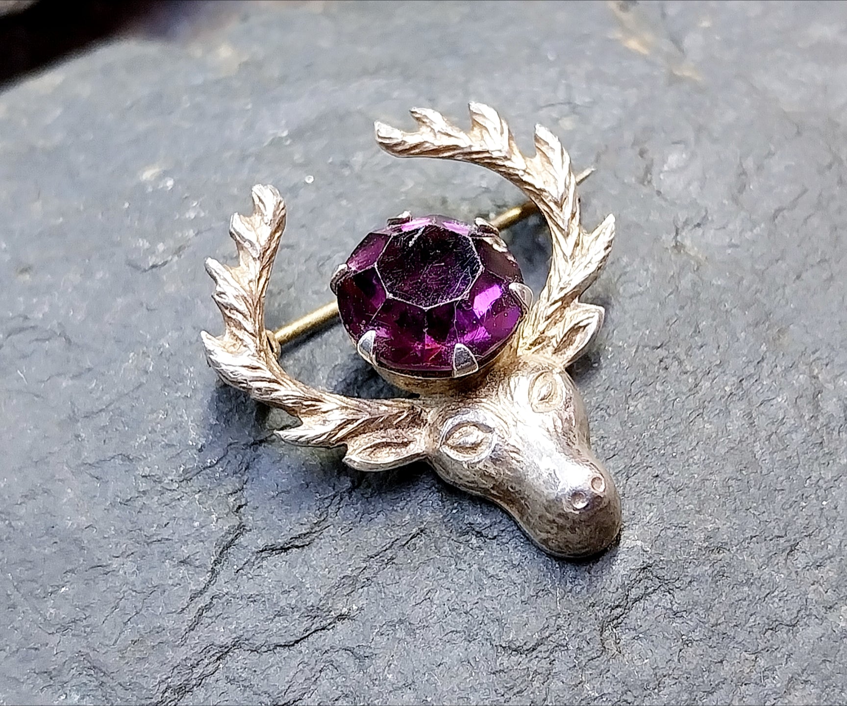 Vintage Silver STAG Antlers Brooch - with Purple Amethyst Stone- 3.4g