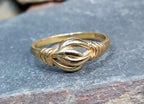9ct GOLD CELTIC Fede Ring - uk size M 1/2 (us 6.5) - 1.5g