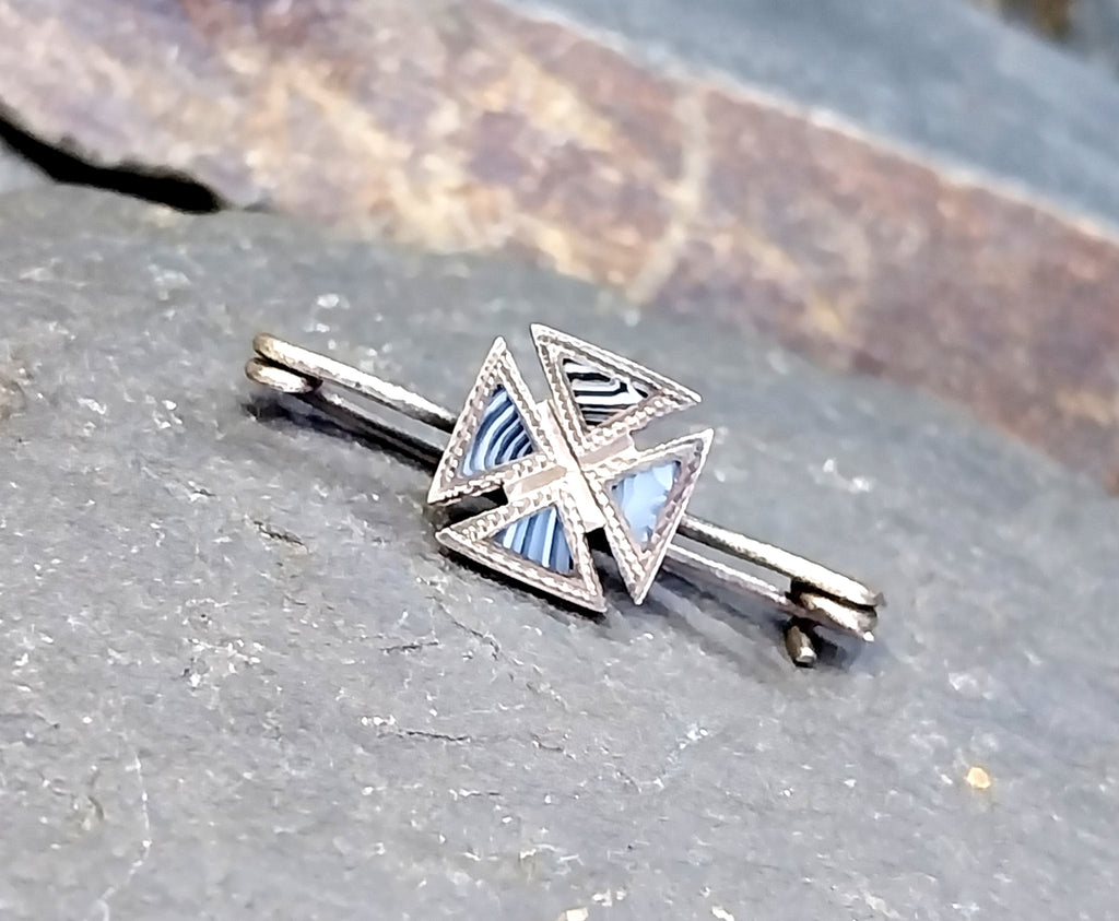 Antique SILVER CELTIC Cross  Agate Brooch - 1.4g