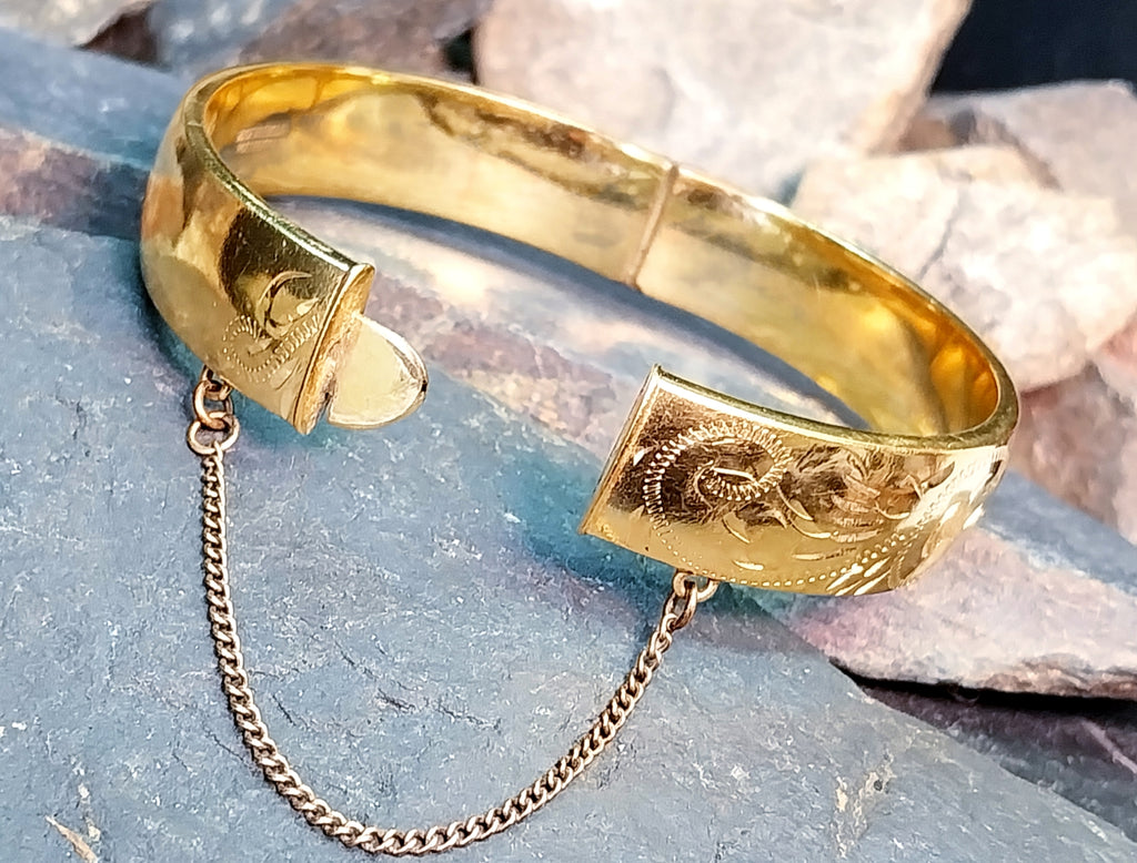 Vintage 9ct Rolled GOLD BANGLE BRACELET with Safety Chain -  18.9g
