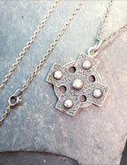 Sterling Silver CELTIC CROSS Pendant Necklace  22" Chain 14.9g