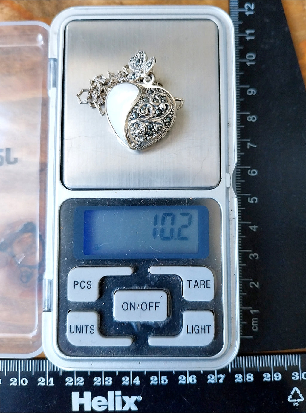 Sterling Silver HEART Locket - Mother of Pearl & Marcasite Stones with 20" Chain - 10.2g