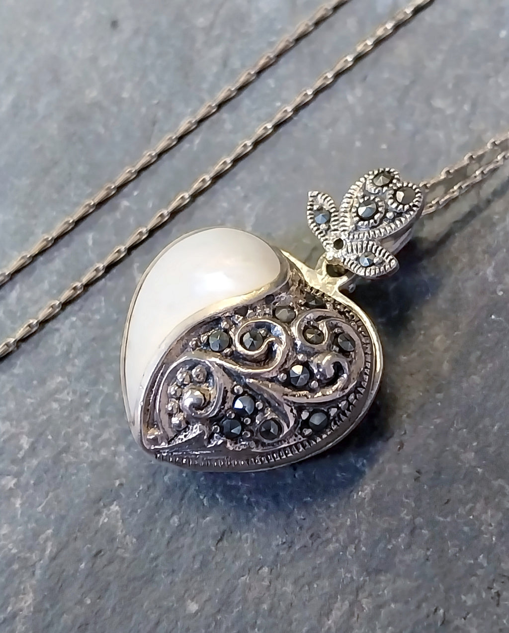 Sterling Silver HEART Locket - Mother of Pearl & Marcasite Stones with 20" Chain - 10.2g