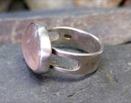 Hallmarked SILVER RING with Large Rose Quartz Stone - 1960s  Size P (7.5) - 6.6g