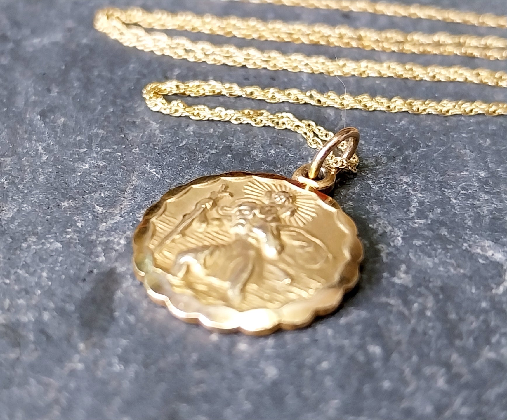 9ct Gold Georg Jensen St Christopher Necklace - Double Sided on 18" Chain - 2.8g