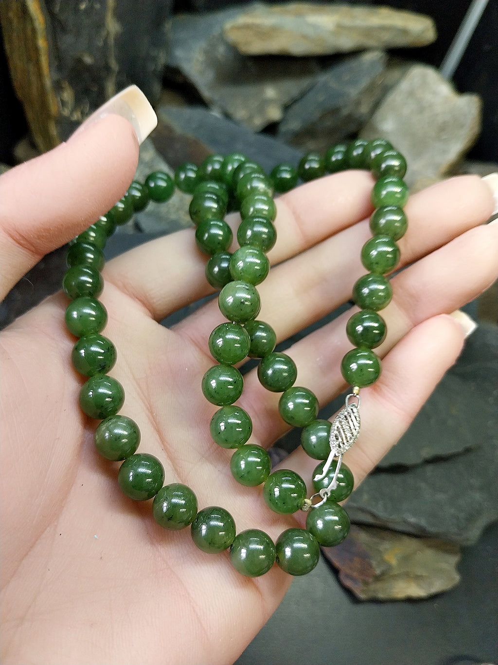 Vintage Deep Green Moss Agate Bead Necklace - 18" - 51.8g