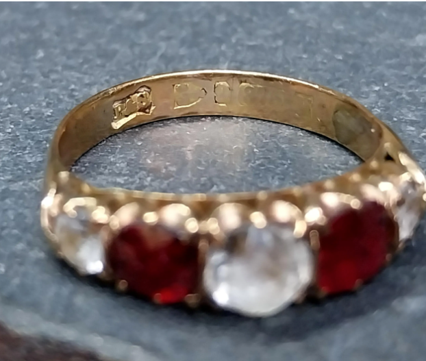 Antique Victorian 9ct GOLD Ring - Size uk M (us 6) - Chester Hallmarked - 1.9g