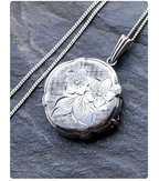 Georg Jensen SILVER LOCKET Necklace - Scalloped Circle  18" Chain - 4.8g