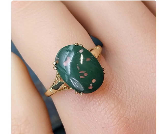 Antique 9ct GOLD BLOODSTONE Agate RING - Size uk T (us 9.5) - 3.2g