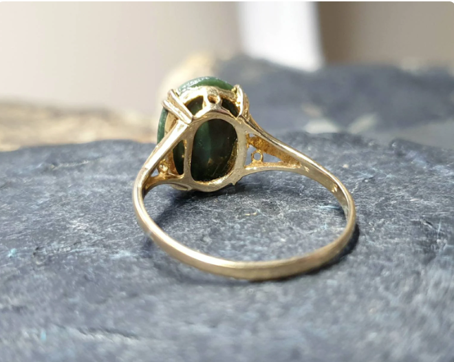 Antique 9ct GOLD BLOODSTONE Agate RING - Size uk T (us 9.5) - 3.2g