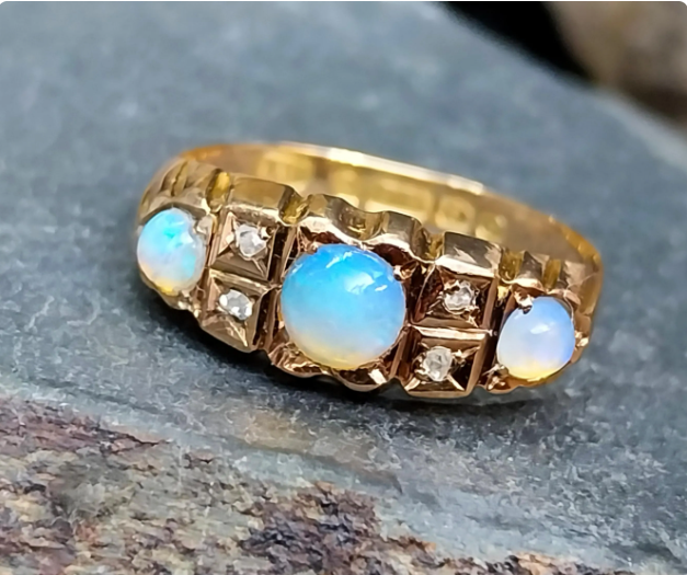Antique 9ct Rose Gold Triple Fire OPAL & DIAMOND Ring - 1904 - Size uk M (6)