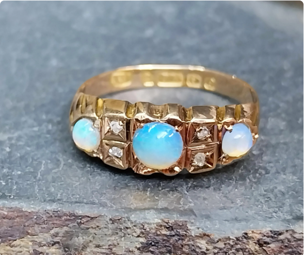 Antique 9ct Rose Gold Triple Fire OPAL & DIAMOND Ring - 1904 - Size uk M (6)