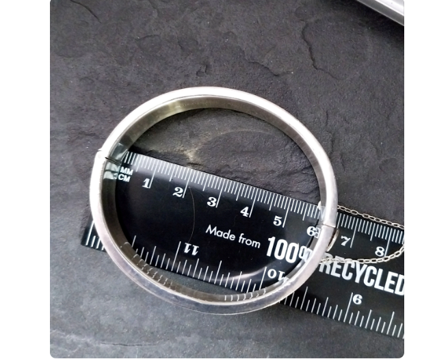 Vintage Stunning SILVER BANGLE Bracelet - JG 1961 - 21.3g