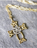 Vintage 9ct GOLD Celtic CROSS Necklace, on 18" Gold Chain - 2.7g