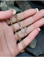 Vintage 9ct GOLD Celtic CROSS Necklace, on 18" Gold Chain - 2.7g