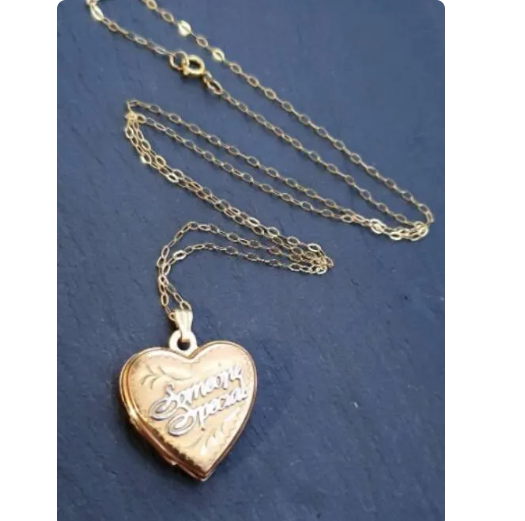 9ct GOLD Heart Locket Necklace 'Someone Special' on 16" Chain - 2.1g