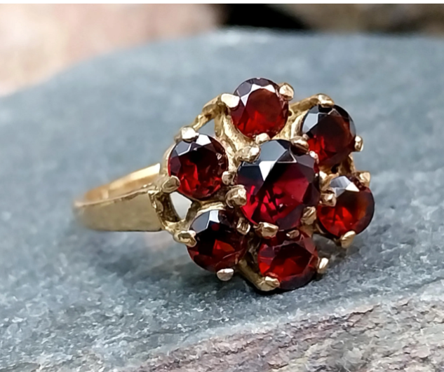 Vintage 9ct GOLD GARNET Ring - with Mandarin Spessartite Cluster - Size K - 3.1g