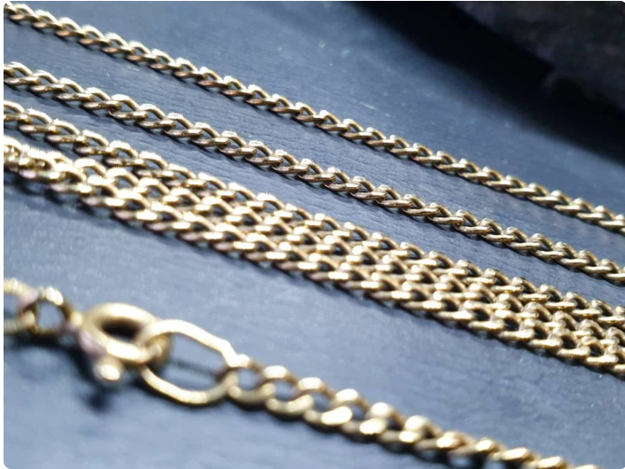 Vintage 9ct GOLD CHAIN Necklace - Very Long 26" - 5.9g