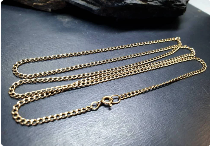 Vintage 9ct GOLD CHAIN Necklace - Very Long 26" - 5.9g