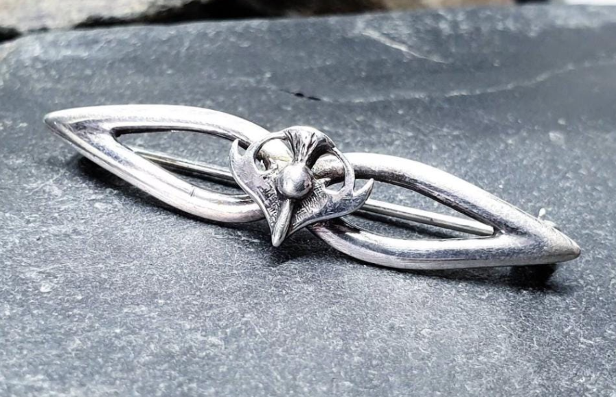 Silver OLA GORIE CELTIC Thistle Brooch - Sterling Silver - omg - 3.9g