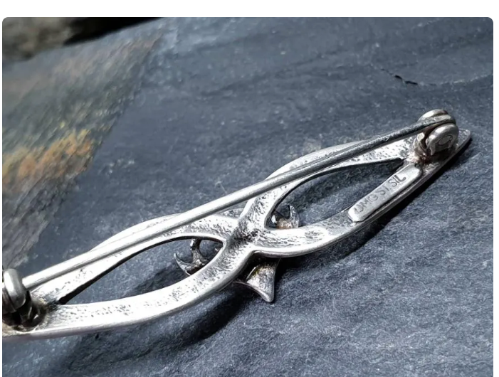 Silver OLA GORIE CELTIC Thistle Brooch - Sterling Silver - omg - 3.9g