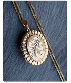 Large 9ct Gold Locket Necklace - Oval Scroll on 18" Chain - 10.6g