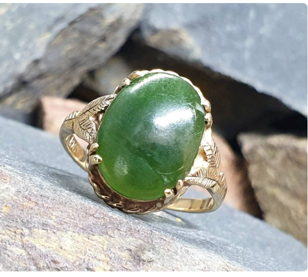 Antique 9ct Rose Gold Green Agate Ring  chryophase Jade Emerald O 1/2 (7.5) 3.4g