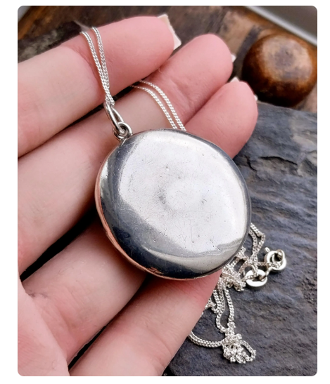 Adie and Lovekin Pill Snuff Box Locket  Hallmarked Silver c 1917 & 22" chain 9g