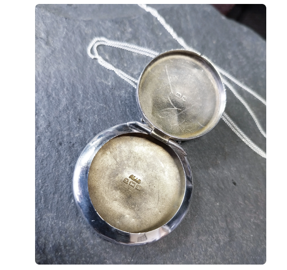 Adie and Lovekin Pill Snuff Box Locket  Hallmarked Silver c 1917 & 22" chain 9g