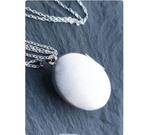 Vintage SILVER LOCKET - Oval with Double door opening on 20" Chain - 5.4g