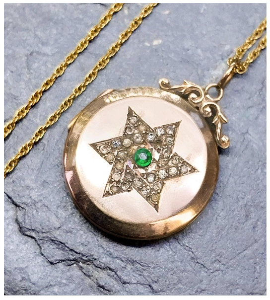 Antique 9ct Gold LOCKET - Circular with Paste Stones Star on 18" Chain - 6g